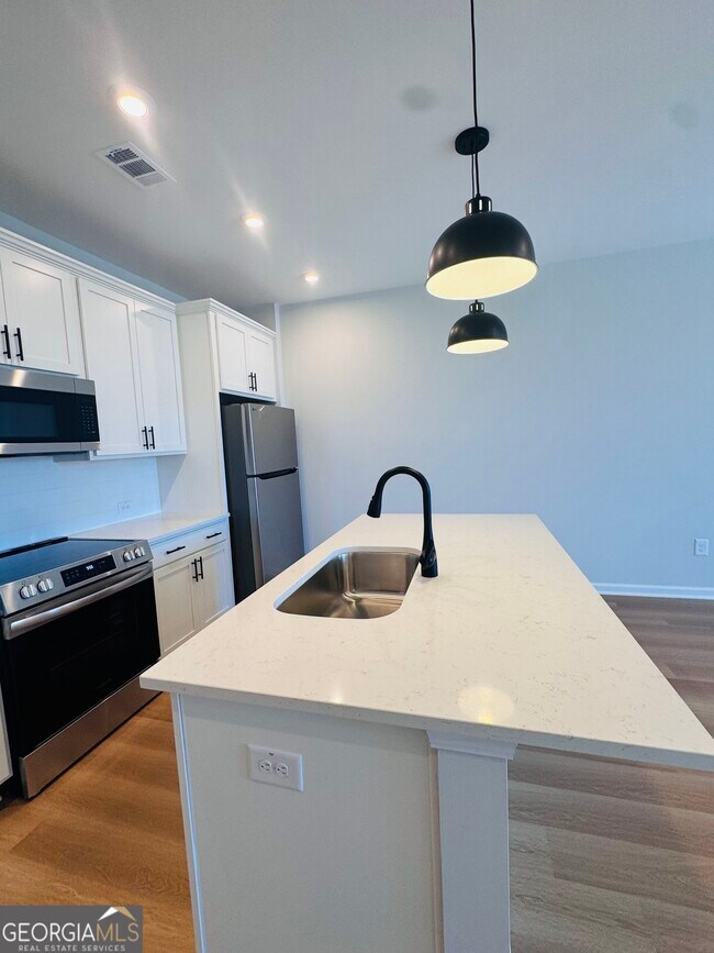 Building Photo - 103 Pk Rdg Cir