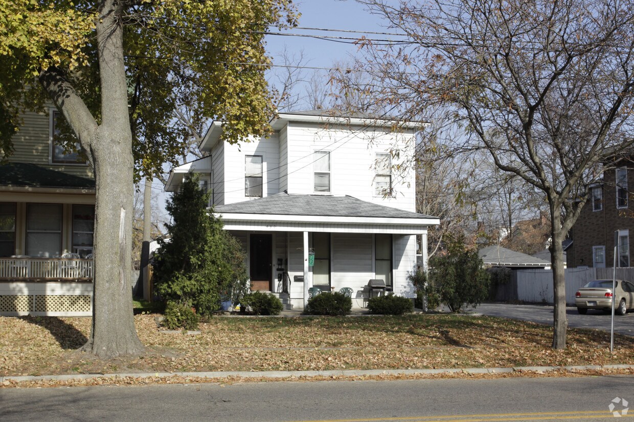 Building Photo - 430 W Vine St