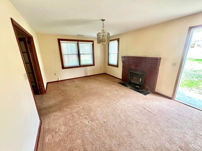 Foto del edificio - 881 Belvedere Clearwater Rd