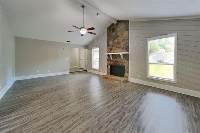 Foto del edificio - 4741 Nutmeg Way SW