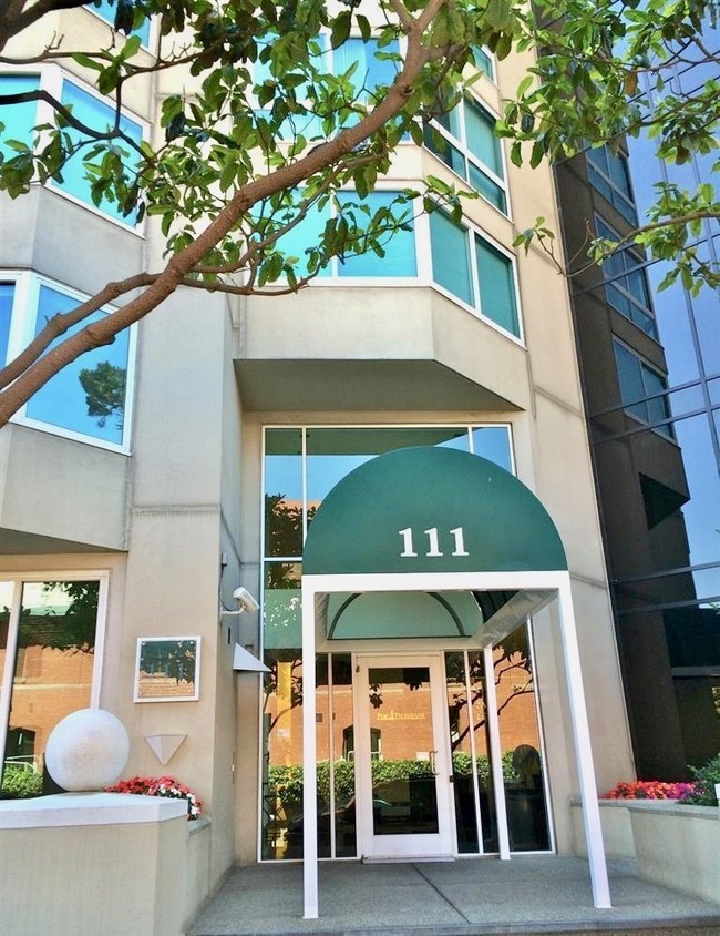 Foto principal - 111 Chestnut St