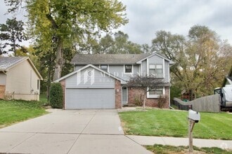 Building Photo - 1611 S 168th Ave