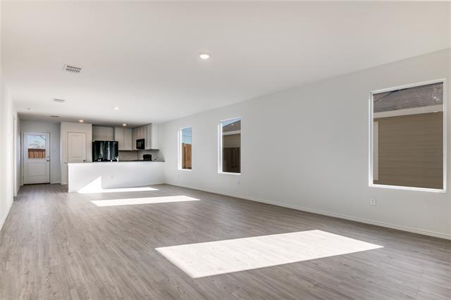 Foto del edificio - 1426 Running Mare Wy