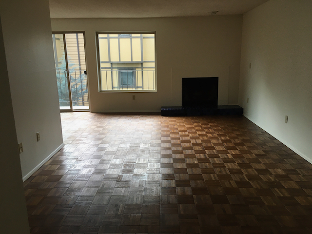 Living room. - 4511 Greenwood Ave N