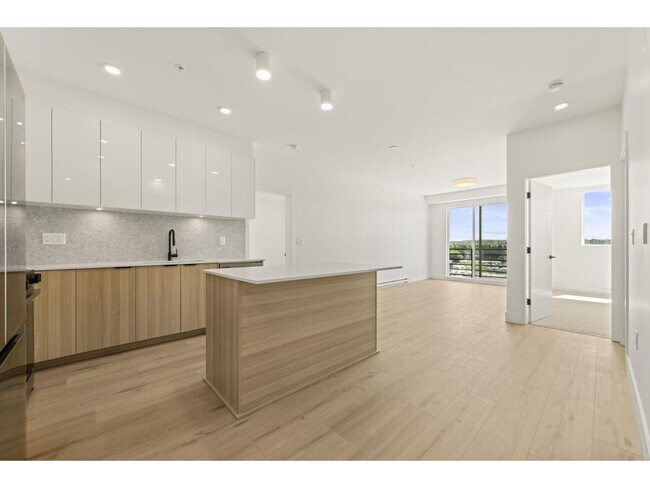 Building Photo - 20769 Fraser Hwy