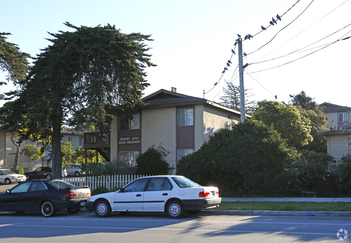 Sunset Apartments Marina, CA