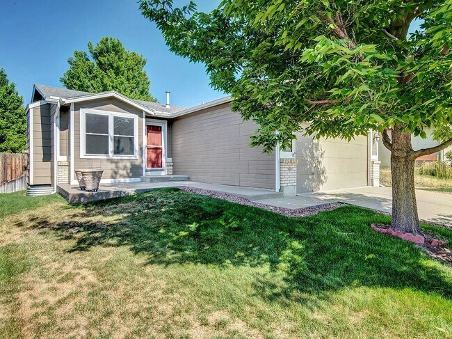 Building Photo - Beautiful ranch-style home!