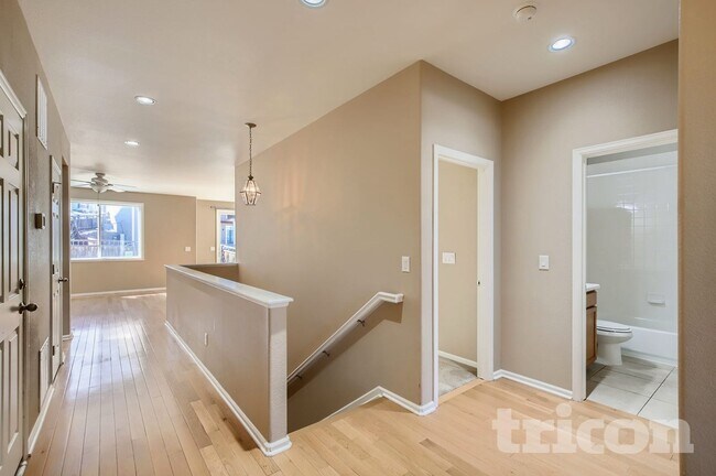 Foto del edificio - 7682 Sabino Ln