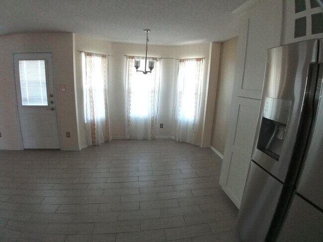 Foto del edificio - 4201 Janelle Ct