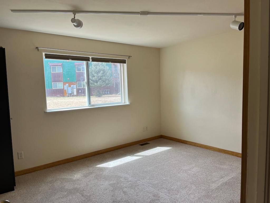 Building Photo - 510 Redcliff Cir