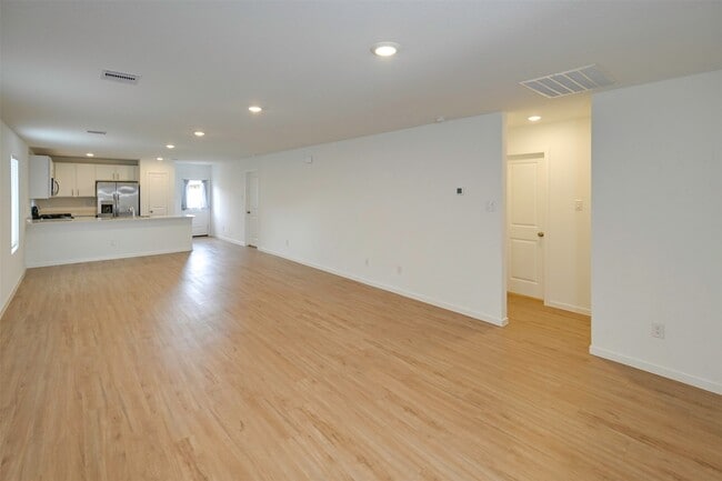 Building Photo - 10942 Tawny Rdg Dr