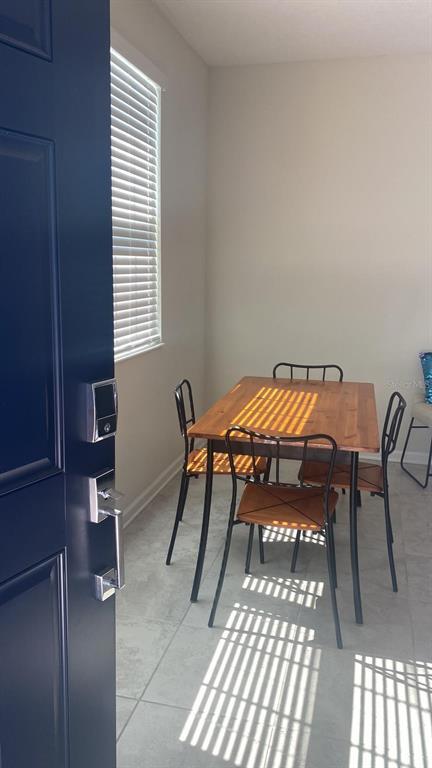 Building Photo - 2058 Live Oak Ridge Rd