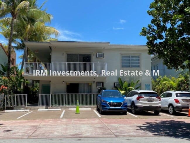 SPACIOUS 1BR/1BA CONDO WITH W&D AND ASSIGNED PARKING - SPACIOUS 1BR/1BA CONDO WITH W&D AND ASSIGNED PARKING