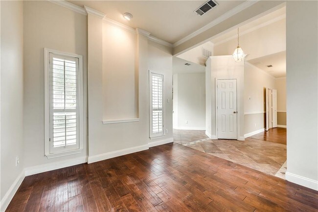 Building Photo - 6725 Saddletree Trail