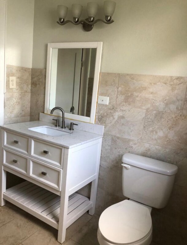 Foto del edificio - 8153 River Dr