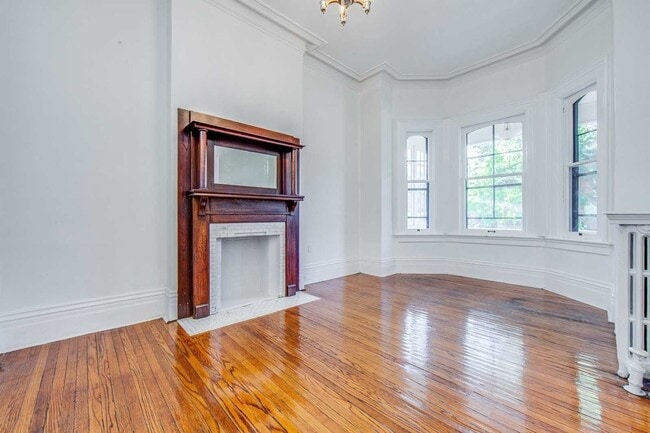 Building Photo - 206 Dunn Ave