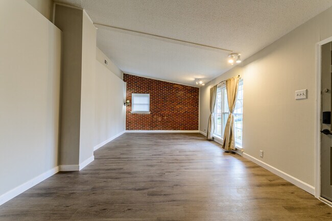 Foto del edificio - Lynn