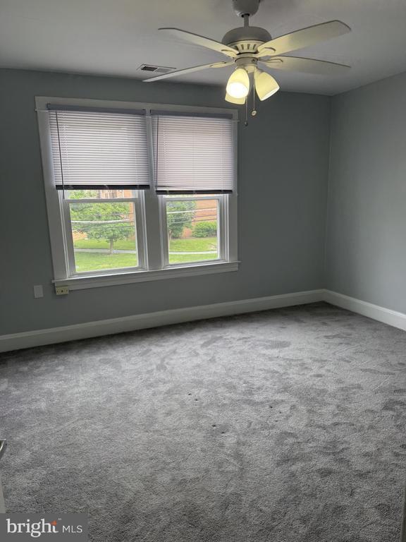 Foto del edificio - 3807 Seven Mile Ln