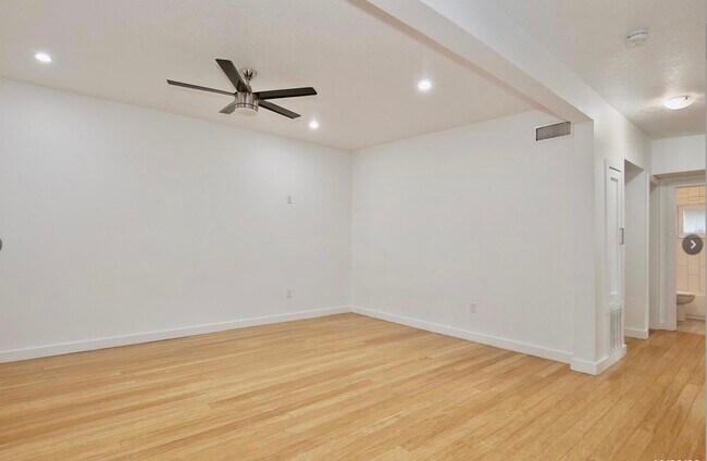 Foto del edificio - 2307 S Mills Ave