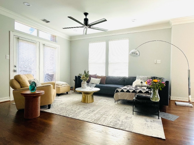 Photo - 2814 State St Townhome