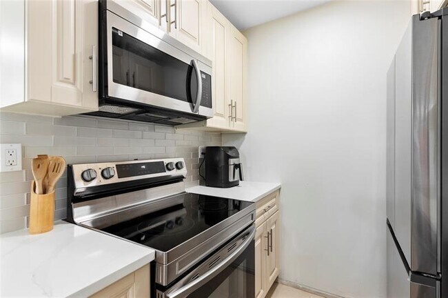 Foto del edificio - 11605 NW 29th Ct