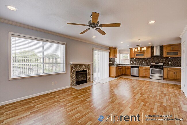 Foto del edificio - 3142 Boulders Ct