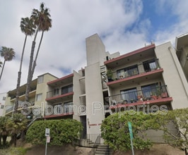Building Photo - 1940 Lakeshore Ave
