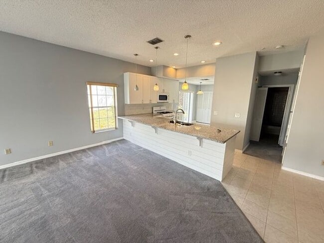 Photo - 3/2 Orlando home near theme parks