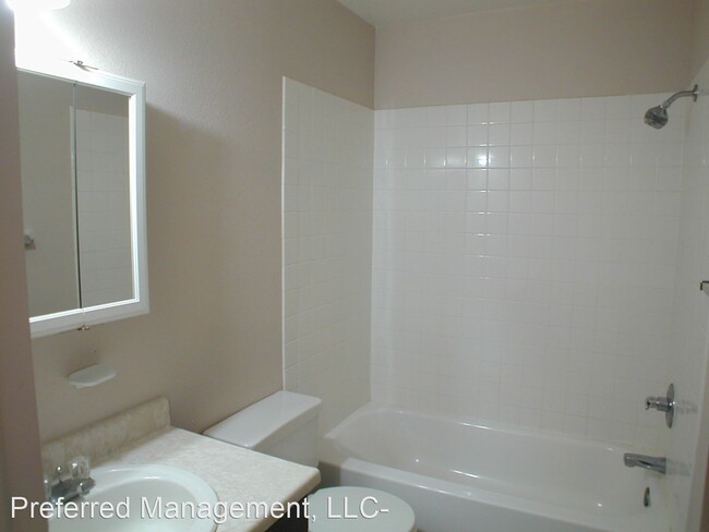Building Photo - 4981 King Arthur Way
