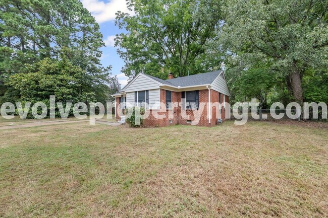 Foto del edificio - 7702 Marvin Rd