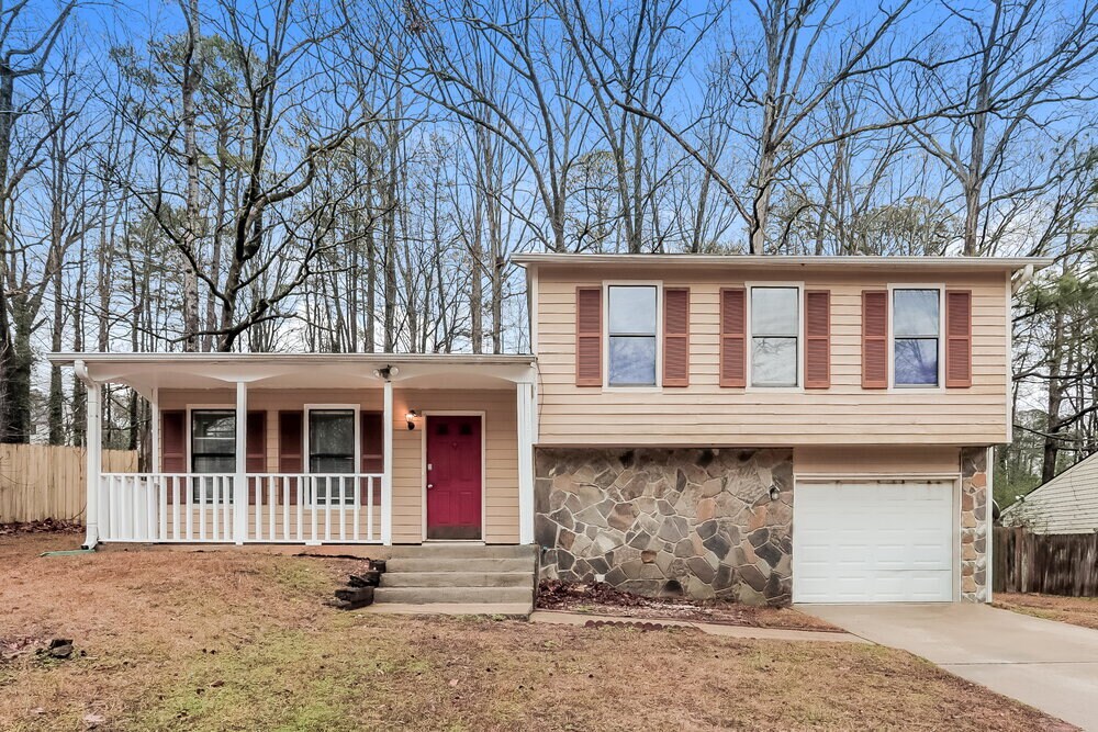 5327 Martins Crossing Rd, Stone Mountain, GA 30088 House Rental in