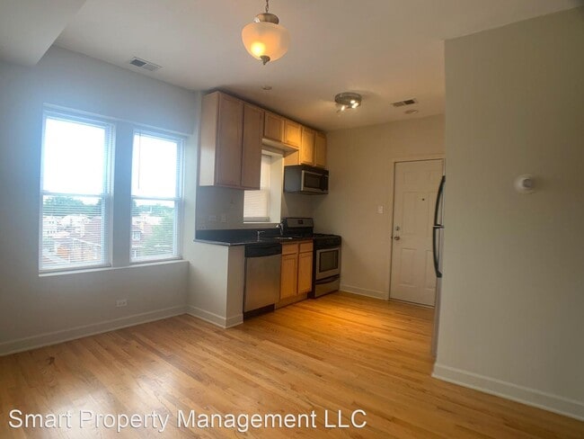 Foto del edificio - 1 br, 1 bath House - 2549 N. Laramie Ave. ...