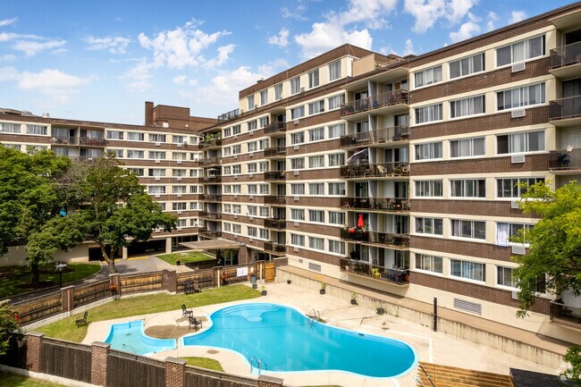 Photo du bâtiment - La Residence Deguire