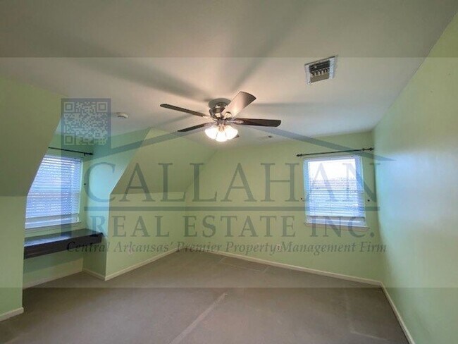 Building Photo - NLR 3 Bedroom Home