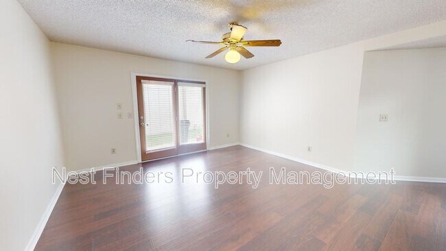 Building Photo - 6176 Alpenrose Ave