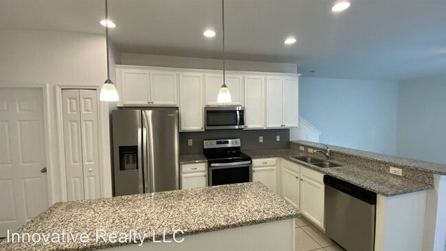Building Photo - 3 br, 2.5 bath House - 6952 Tussilago Way