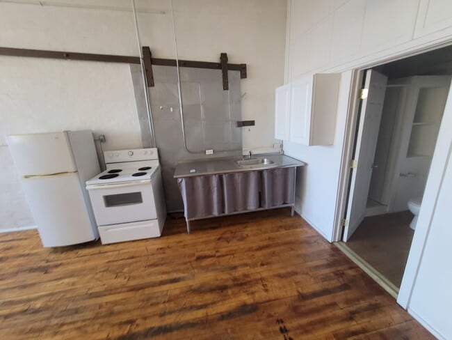 Kitchen - The Lofts at Searle