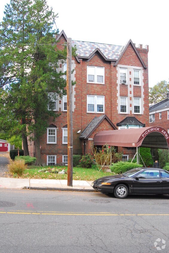Building Photo - 170 Irvington Ave