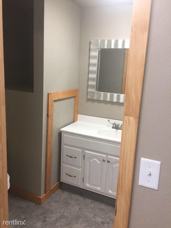 Building Photo - 1 br, 1 bath Apartment - 1856 River Road