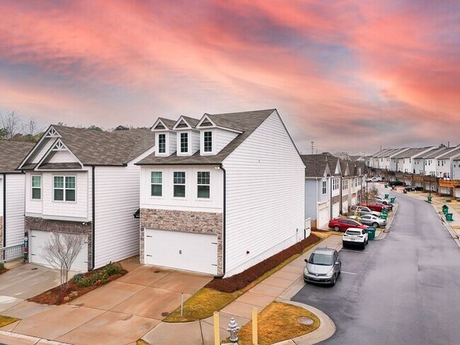 Building Photo - 400 Ruths Blvd