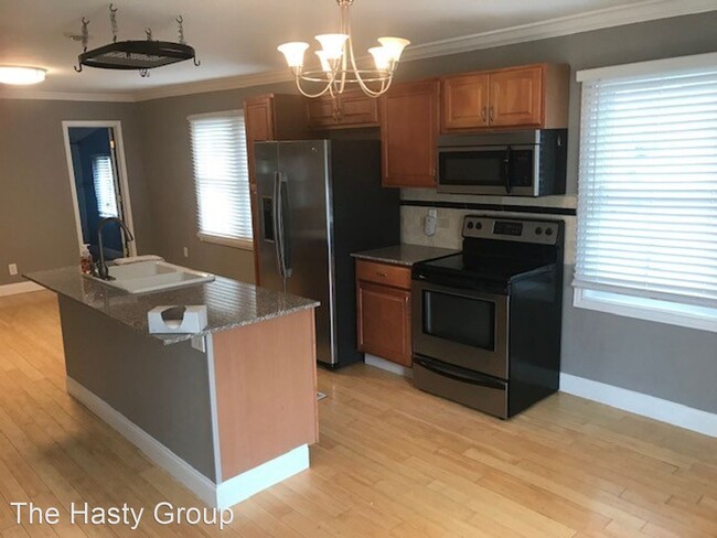 Foto del edificio - 3 br, 1 bath House - 3901 S Minnie Street