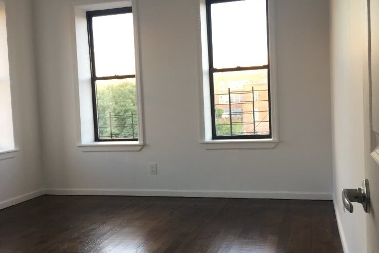Primary Photo - 601 W 137th St