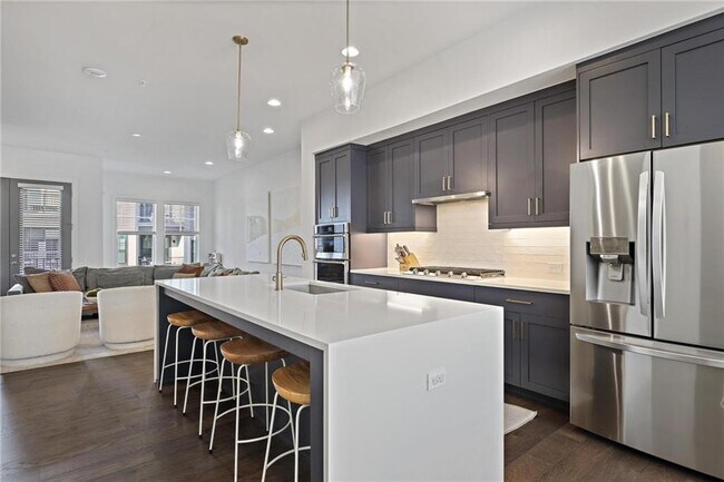 Foto del edificio - 1332 Booth Ave NW