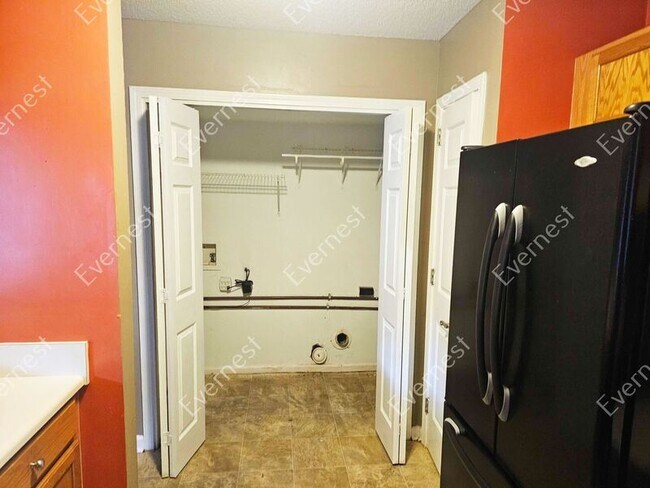 Foto del edificio - 4732 Cheshire Cir