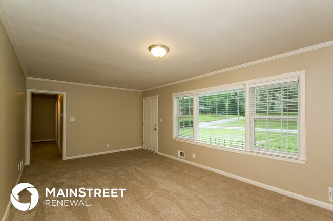 Foto del edificio - 3545 Ingledale Dr SW