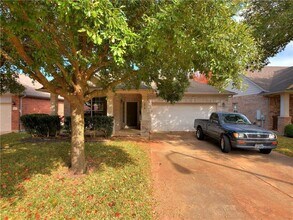 Building Photo - 4018 Cargill Dr