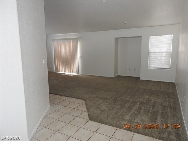 Foto del edificio - 5324 Acacia Grove St