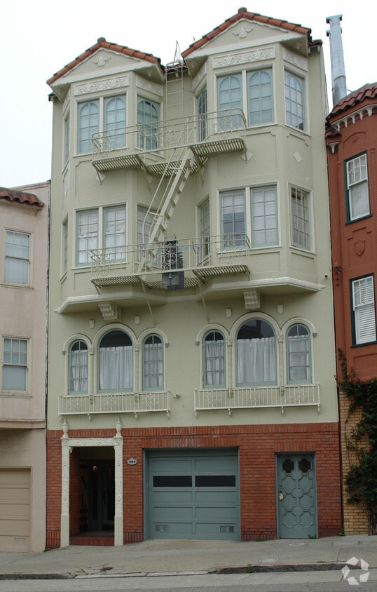 Building Photo - 1856 Powell St