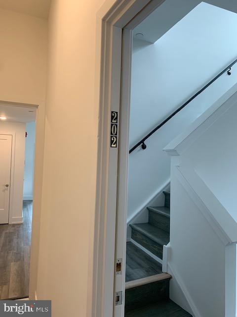 Building Photo - 6162 Ridge Ave