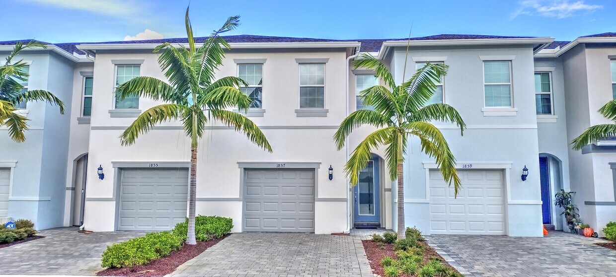 Foto principal - 1857 Tarni Way